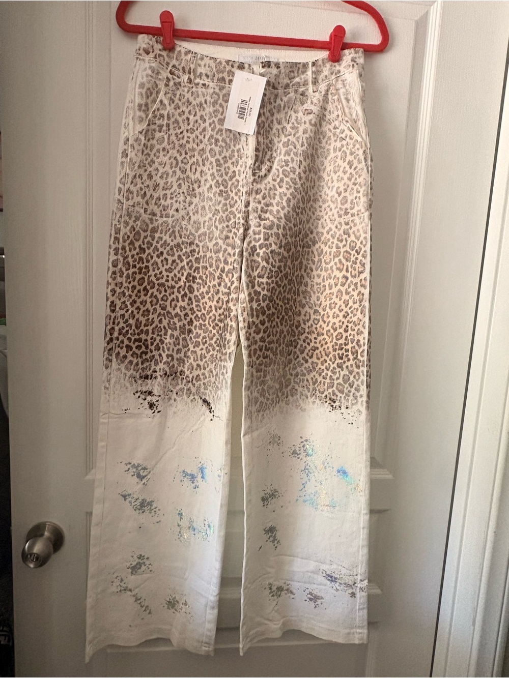White Leopard Print Pants by MLIY MLIY